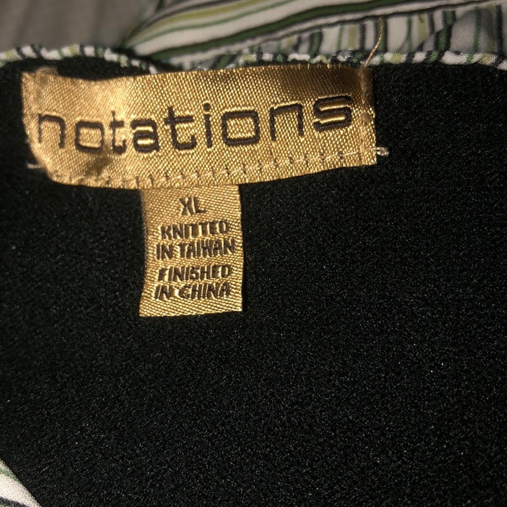 Sweater - Picture 6 of 6